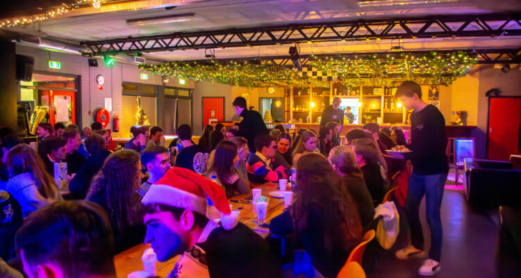 Kerstdiner met andere verenigingen